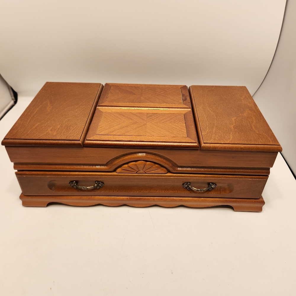 Vintage London Leather Jewelry Box
